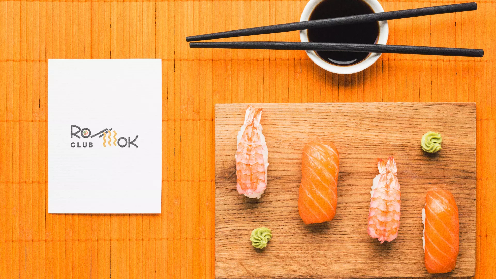 Создание логотипа суши-бара «Roll Wok Club» в Красногорске